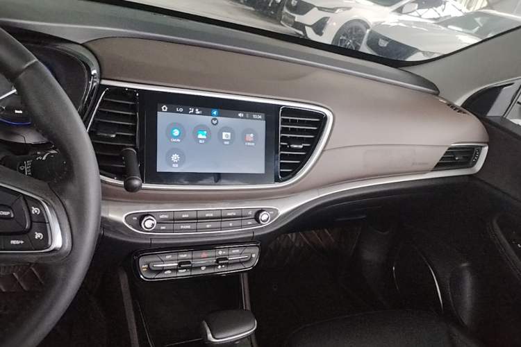 Used GAC Trumpchi GA4 2018 150N Automatic Luxury Edition Audio And AC Panel