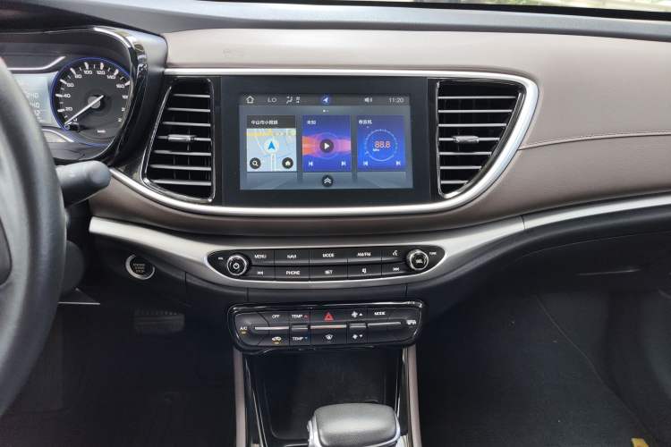 Used GAC Trumpchi GA4 2018 200T Automatic Luxury Edition Audio And AC Panel