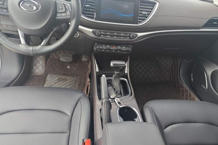 Used GAC Trumpchi GA4 2018 150N Automatic Luxury Edition Audio And AC Panel