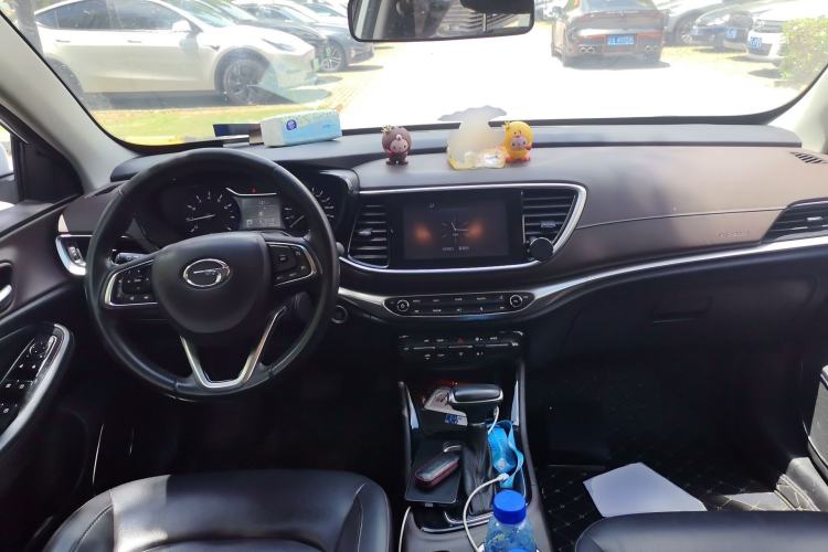 Used GAC Trumpchi GA4 2018 200T Automatic Luxury Edition Center Console