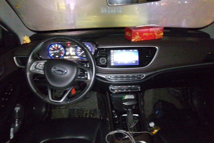 Used GAC Trumpchi GA4 2018 200T Automatic Luxury Edition Center Console