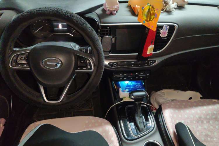 Used GAC Trumpchi GA4 2018 200T Automatic Luxury Edition Center Console