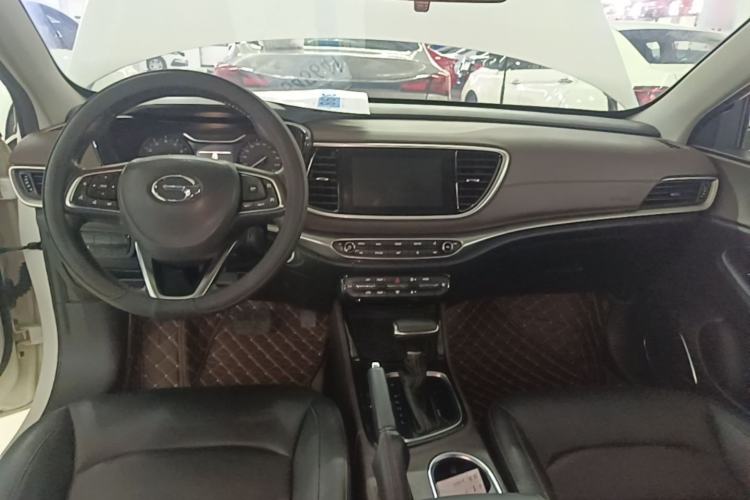 Used GAC Trumpchi GA4 2018 150N Automatic Luxury Edition Center Console