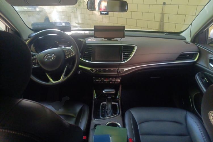 Used GAC Trumpchi GA4 2018 200T Automatic Luxury Edition Center Console