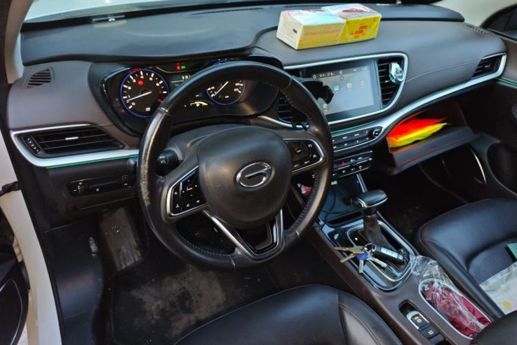 Used GAC Trumpchi GA4 2018 200T Automatic Luxury Edition Center Console