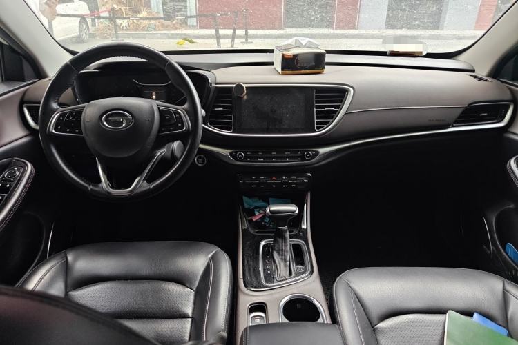 Used GAC Trumpchi GA4 2018 200T Automatic Luxury Edition Center Console