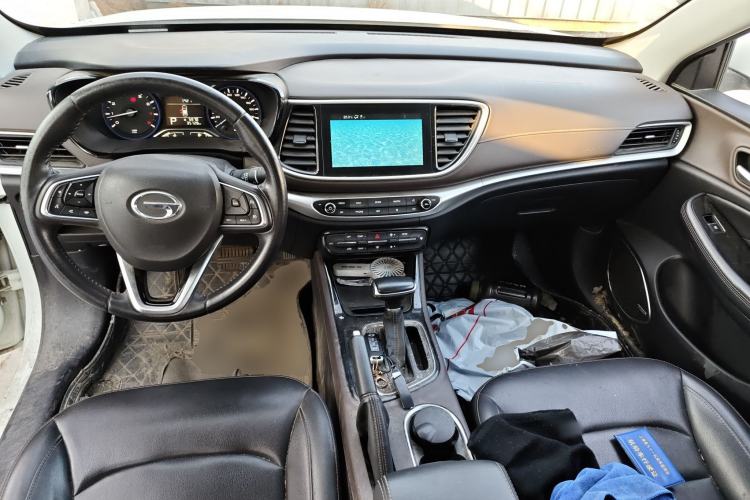 Used GAC Trumpchi GA4 2018 150N Automatic Luxury Edition Center Console