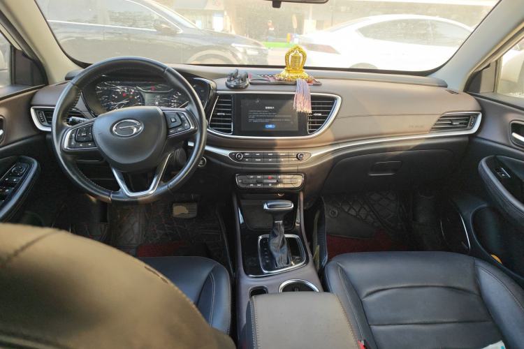 Used GAC Trumpchi GA4 2018 200T Automatic Luxury Edition Center Console