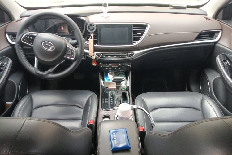 Used GAC Trumpchi GA4 2018 200T Automatic Luxury Edition Center Console