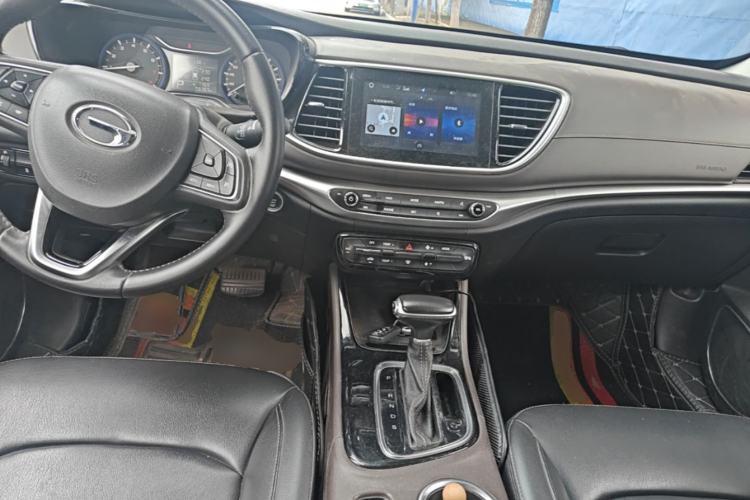 Used GAC Trumpchi GA4 2018 200T Automatic Luxury Edition Center Console
