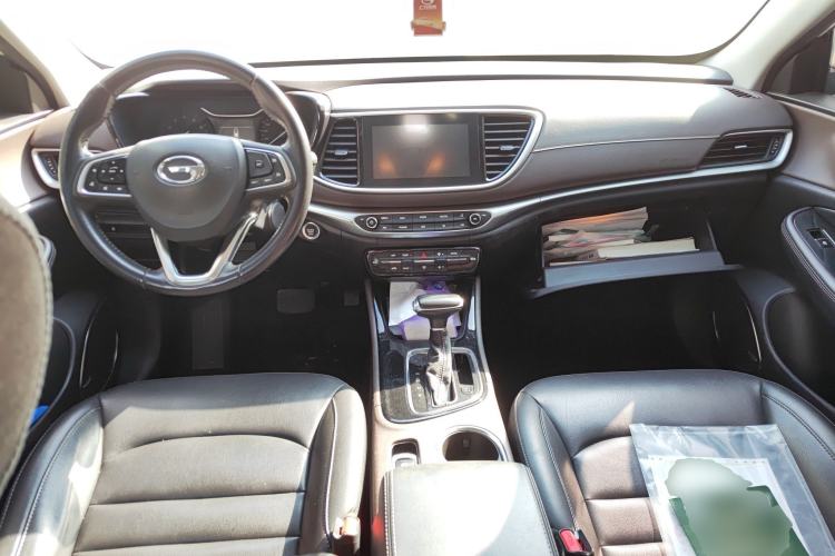 Used GAC Trumpchi GA4 2018 200T Automatic Luxury Edition Center Console