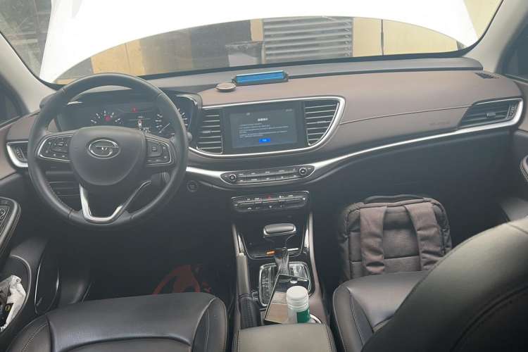 Used GAC Trumpchi GA4 2018 150N Automatic Luxury Edition Center Console