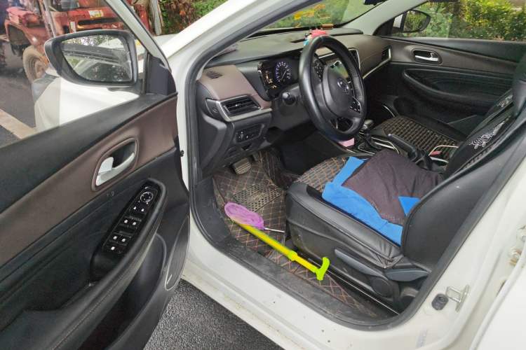 Used GAC Trumpchi GA4 2018 150N Automatic Luxury Edition Driver Seat