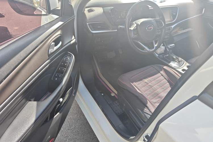 Used GAC Trumpchi GA4 2018 200T Automatic Luxury Edition Driver Seat
