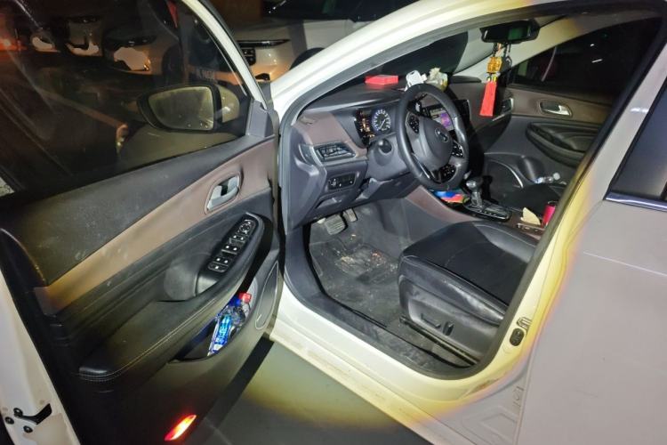 Used GAC Trumpchi GA4 2018 200T Automatic Luxury Edition Driver Seat