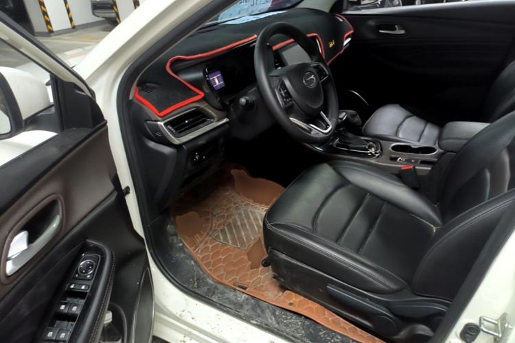 Used GAC Trumpchi GA4 2018 200T Automatic Luxury Edition Driver Seat