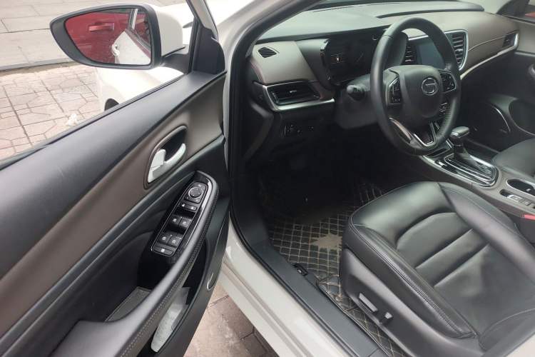 Used GAC Trumpchi GA4 2018 200T Automatic Luxury Edition Driver Seat
