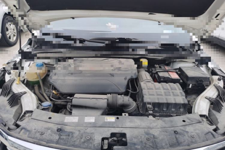 Used GAC Trumpchi GA4 2018 200T Automatic Luxury Edition Engine Bay