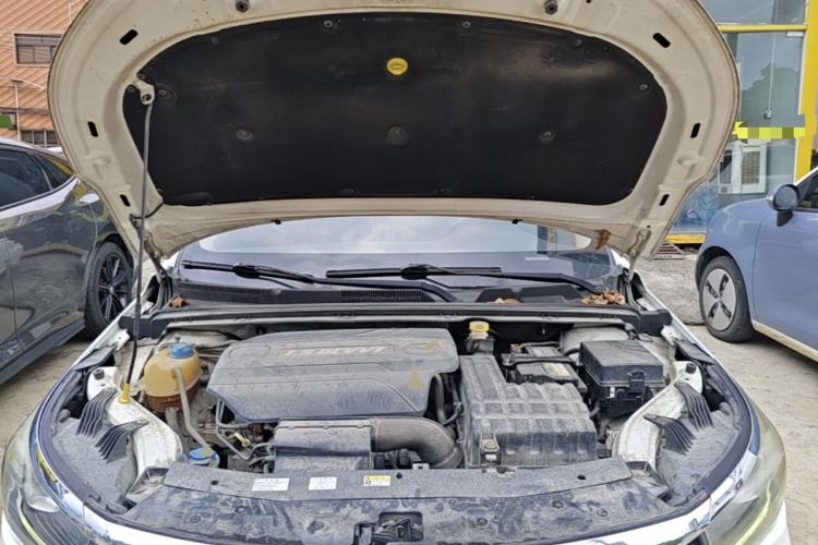 Used GAC Trumpchi GA4 2018 150N Automatic Luxury Edition Engine Bay