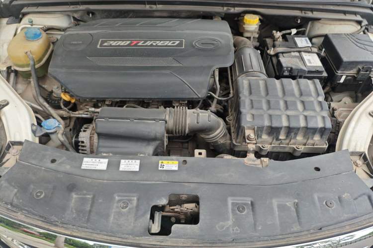 Used GAC Trumpchi GA4 2018 200T Automatic Luxury Edition Engine Bay