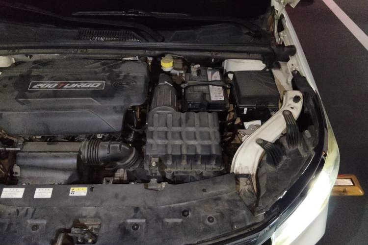 Used GAC Trumpchi GA4 2018 200T Automatic Luxury Edition Engine Bay Left