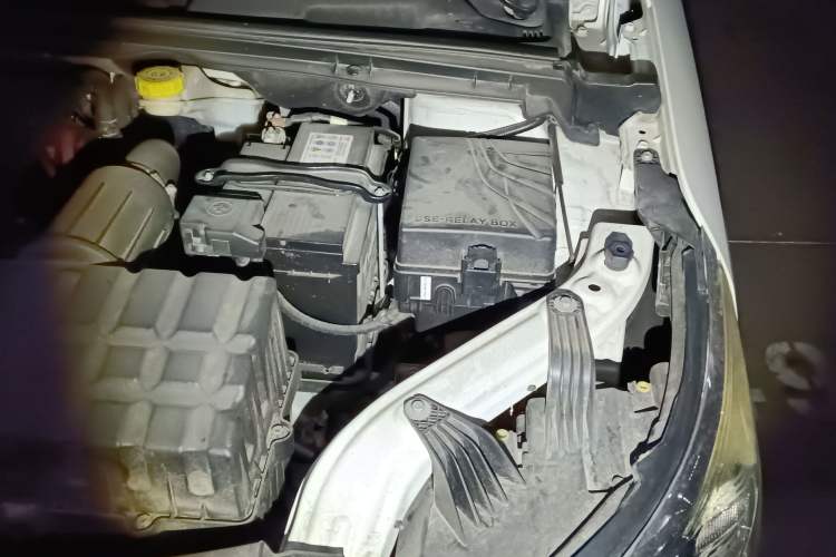 Used GAC Trumpchi GA4 2018 200T Automatic Prestige Edition Engine Bay Left
