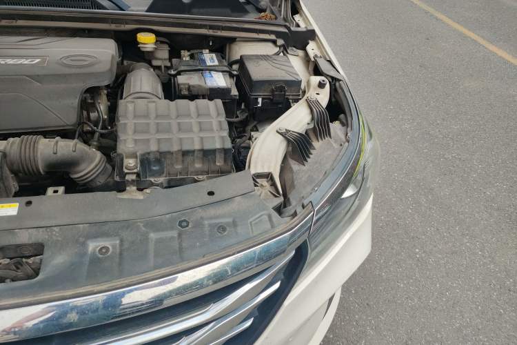 Used GAC Trumpchi GA4 2018 200T Automatic Luxury Edition Engine Bay Left