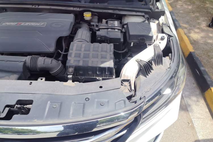 Used GAC Trumpchi GA4 2018 200T Automatic Luxury Edition Engine Bay Left