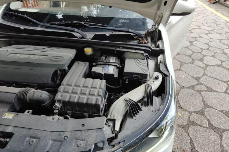 Used GAC Trumpchi GA4 2018 150N Automatic Luxury Edition Engine Bay Left