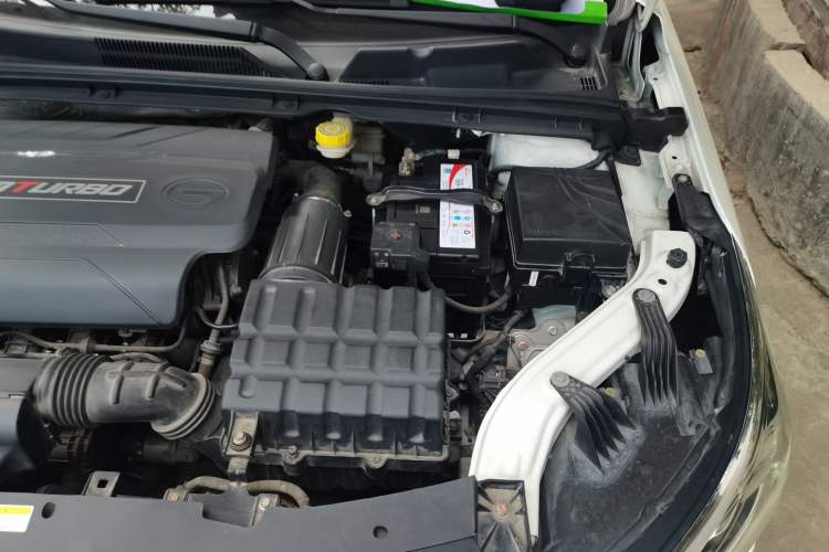 Used GAC Trumpchi GA4 2018 200T Automatic Luxury Edition Engine Bay Left