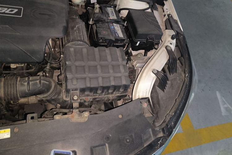 Used GAC Trumpchi GA4 2018 200T Automatic Luxury Edition Engine Bay Left