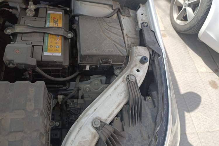 Used GAC Trumpchi GA4 2018 150N Manual Deluxe Edition Engine Bay Left