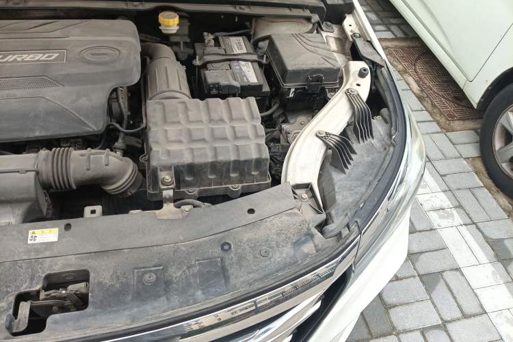 Used GAC Trumpchi GA4 2018 200T Automatic Luxury Edition Engine Bay Left