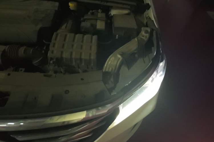 Used GAC Trumpchi GA4 2018 200T Automatic Luxury Edition Engine Bay Left