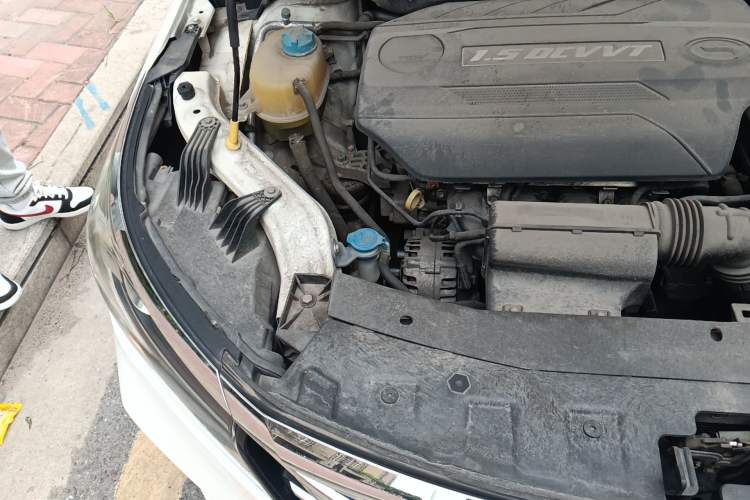 Used GAC Trumpchi GA4 2018 150N Automatic Luxury Edition Engine Bay Right