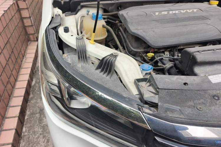 Used GAC Trumpchi GA4 2018 150N Automatic Luxury Edition Engine Bay Right
