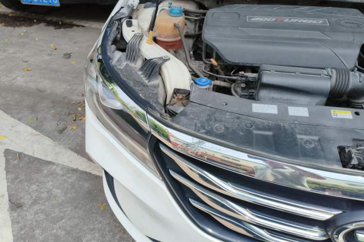 Used GAC Trumpchi GA4 2018 200T Automatic Luxury Edition Engine Bay Right