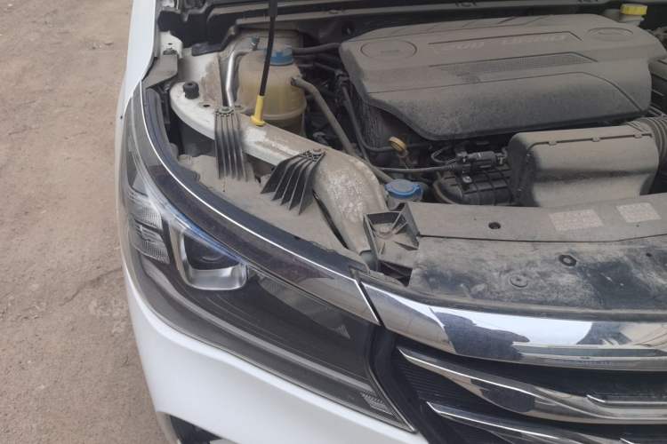 Used GAC Trumpchi GA4 2018 200T Automatic Prestige Edition Engine Bay Right