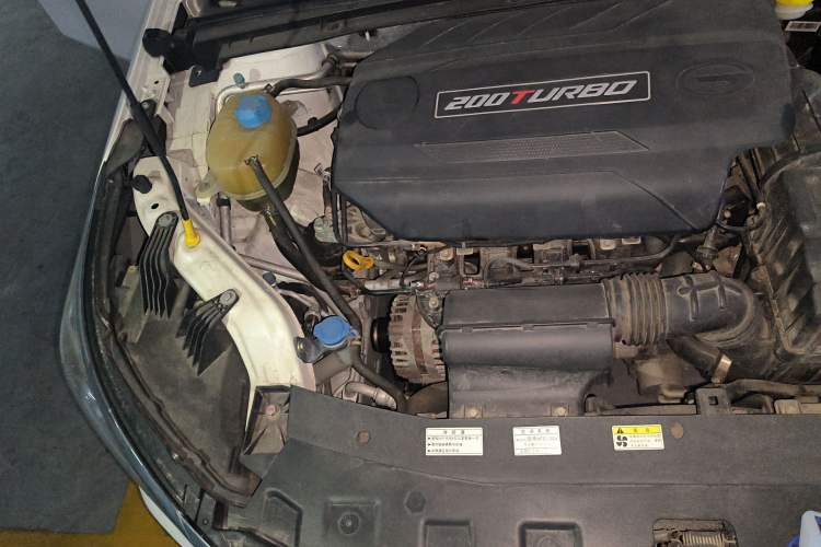 Used GAC Trumpchi GA4 2018 200T Automatic Luxury Edition Engine Bay Right
