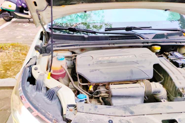 Used GAC Trumpchi GA4 2018 150N Manual Deluxe Edition Engine Bay Right