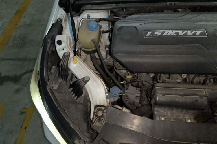 Used GAC Trumpchi GA4 2018 150N Automatic Luxury Edition Engine Bay Right