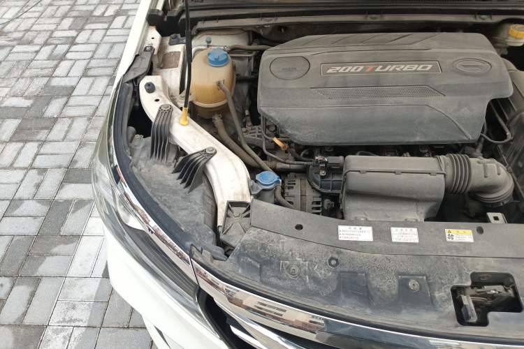 Used GAC Trumpchi GA4 2018 200T Automatic Luxury Edition Engine Bay Right