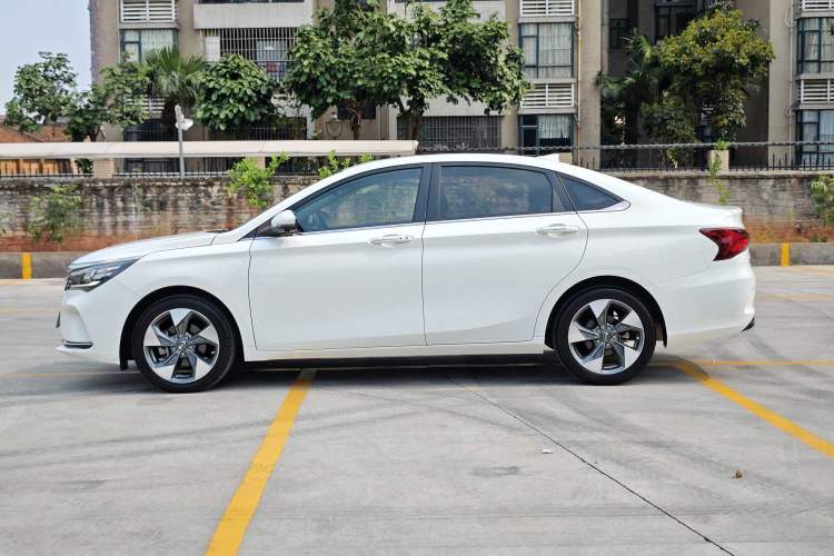 Used GAC Trumpchi GA4 2018 200T Automatic Luxury Edition Exterior 10