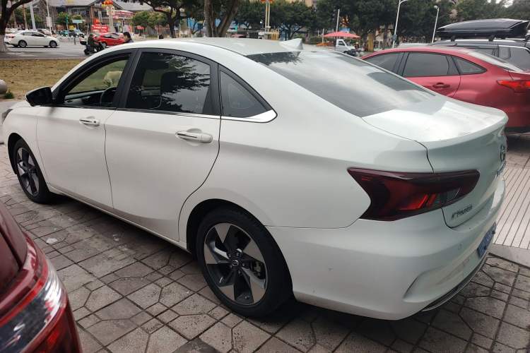 Used GAC Trumpchi GA4 2018 200T Automatic Luxury Edition Exterior 2