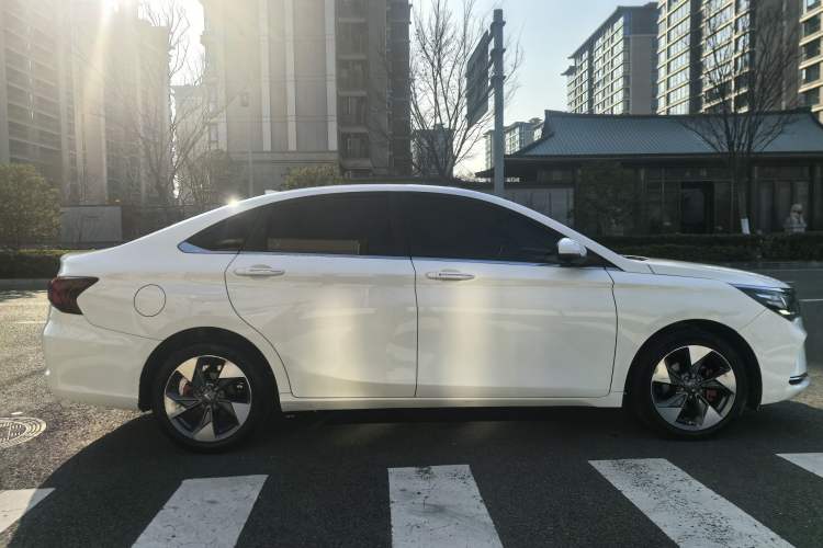 Used GAC Trumpchi GA4 2018 200T Automatic Luxury Edition Exterior 3