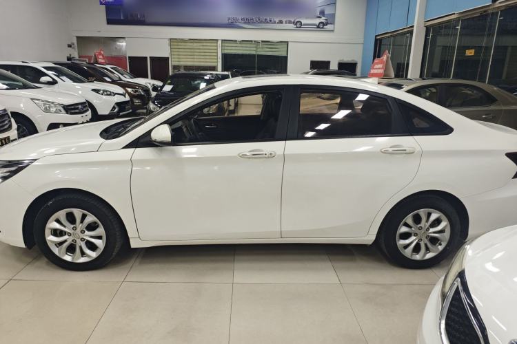 Used GAC Trumpchi GA4 2018 200T Automatic Luxury Edition Exterior 5