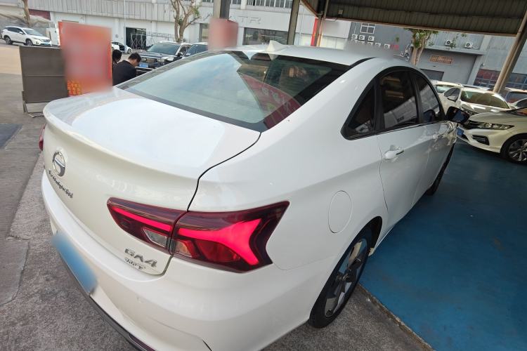 Used GAC Trumpchi GA4 2018 200T Automatic Luxury Edition Exterior 5