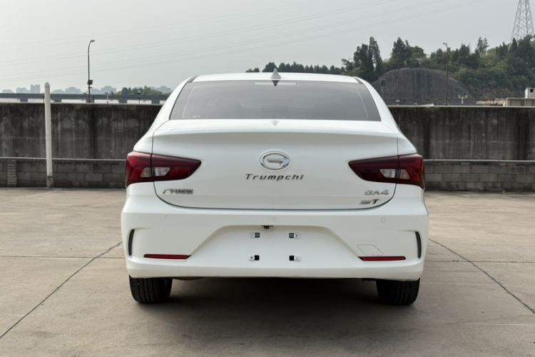 Used GAC Trumpchi GA4 2018 200T Automatic Luxury Edition Exterior 5