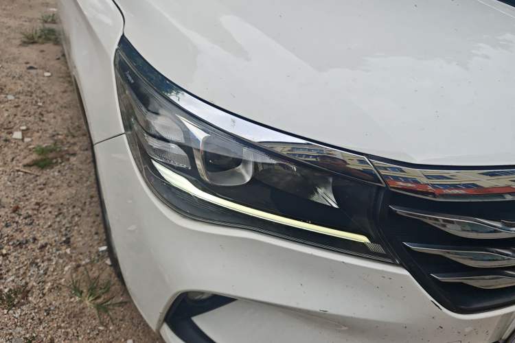 Used GAC Trumpchi GA4 2018 200T Automatic Luxury Edition Exterior 6