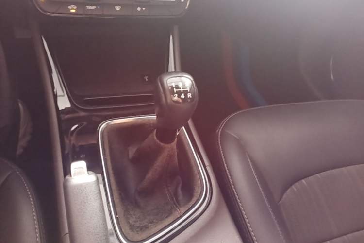 Used GAC Trumpchi GA4 2018 150N Manual Elite Edition Gear Lever